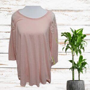 TORRID romantic plus size 2 light pink top shirt scoop neck lace 3/4 sleeve